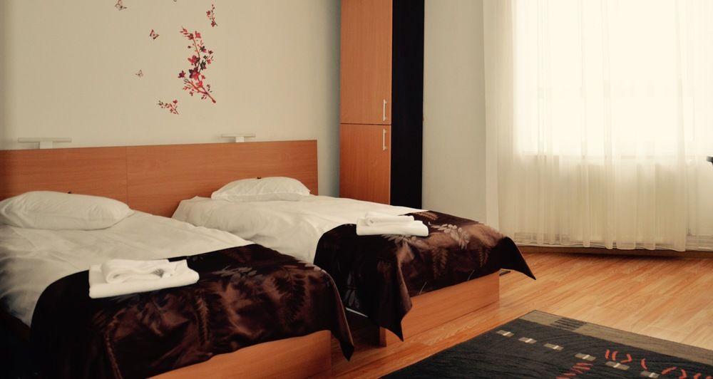 Aparthotel Zorilor Cluj-Napoca Exterior photo