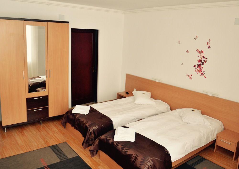 Aparthotel Zorilor Cluj-Napoca Exterior photo